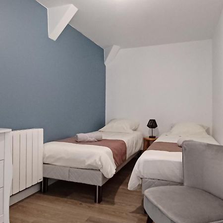 תוארס Le Logis De La Place מראה חיצוני תמונה